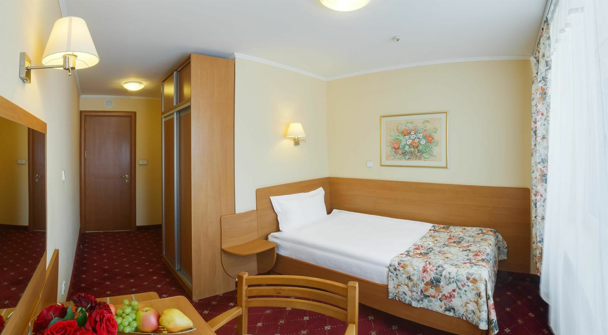 Nadiya Hotel Ivano-Frankivsk Exterior photo