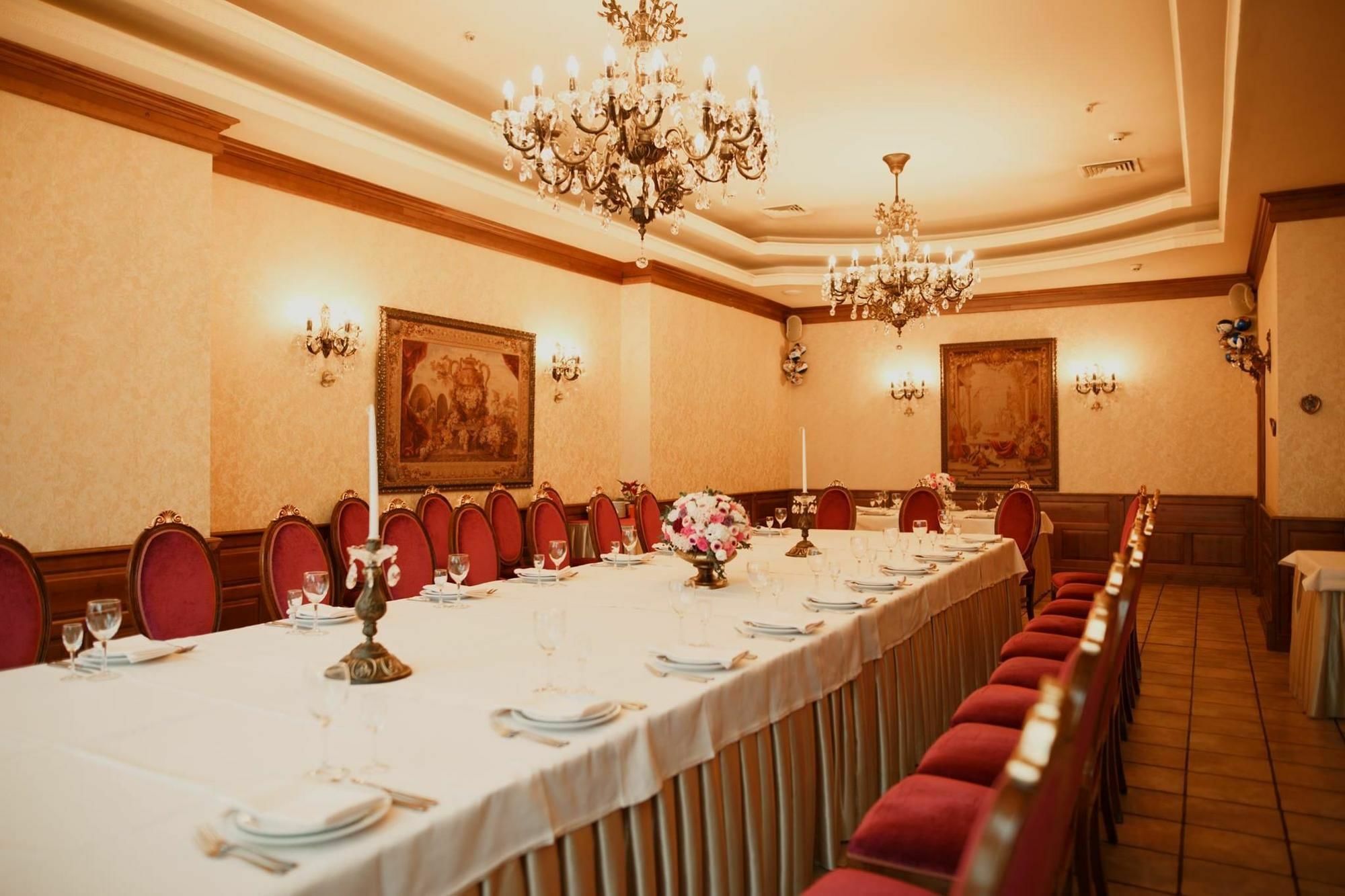 Nadiya Hotel Ivano-Frankivsk Facilities photo